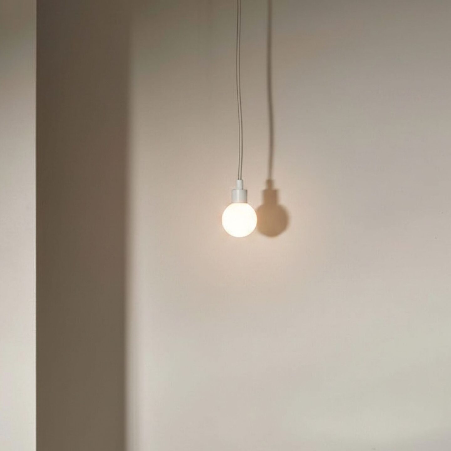 Orb Pendant Mini White Satin & Fabric Flex